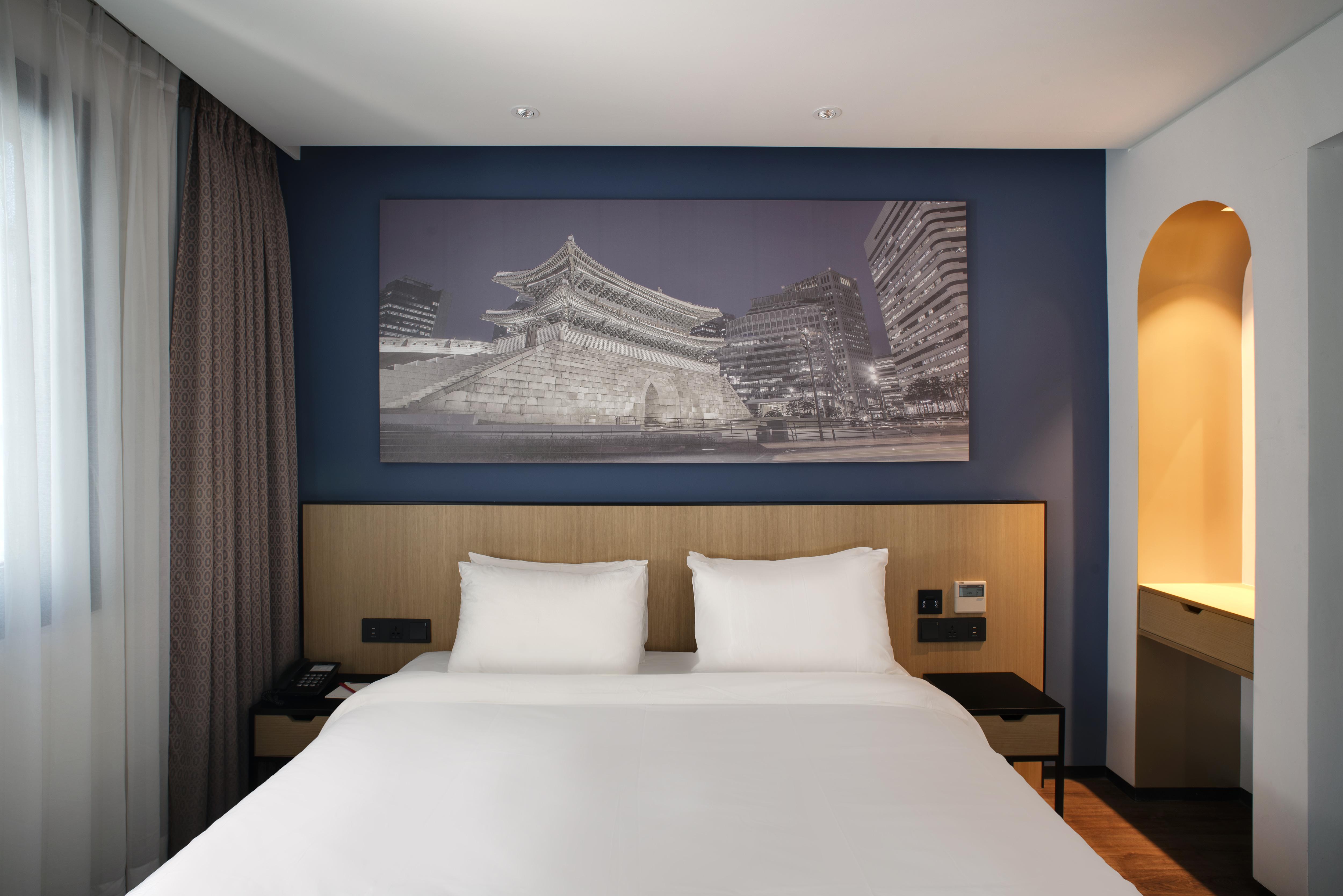 Travelodge Myeongdong City Hall Seoul Bagian luar foto