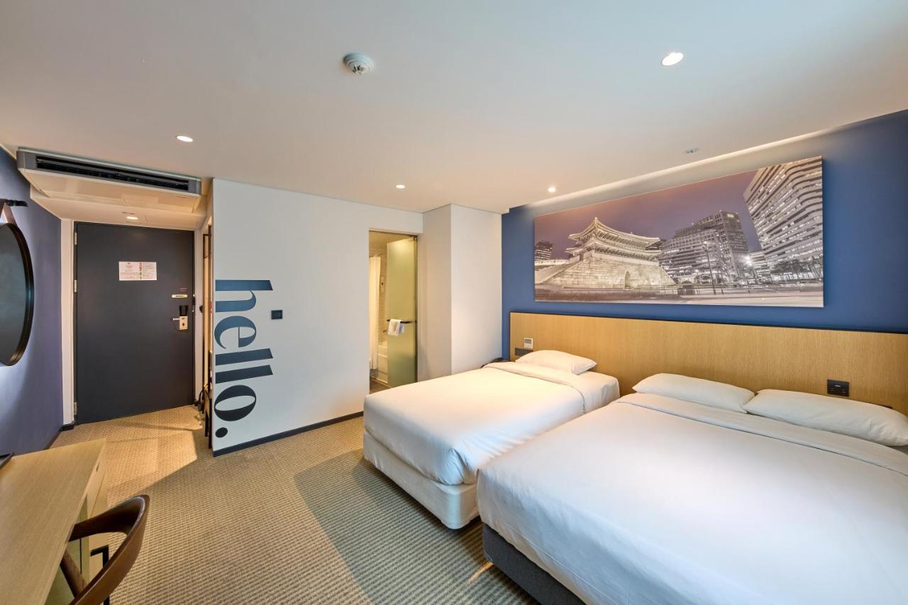 Travelodge Myeongdong City Hall Seoul Bagian luar foto